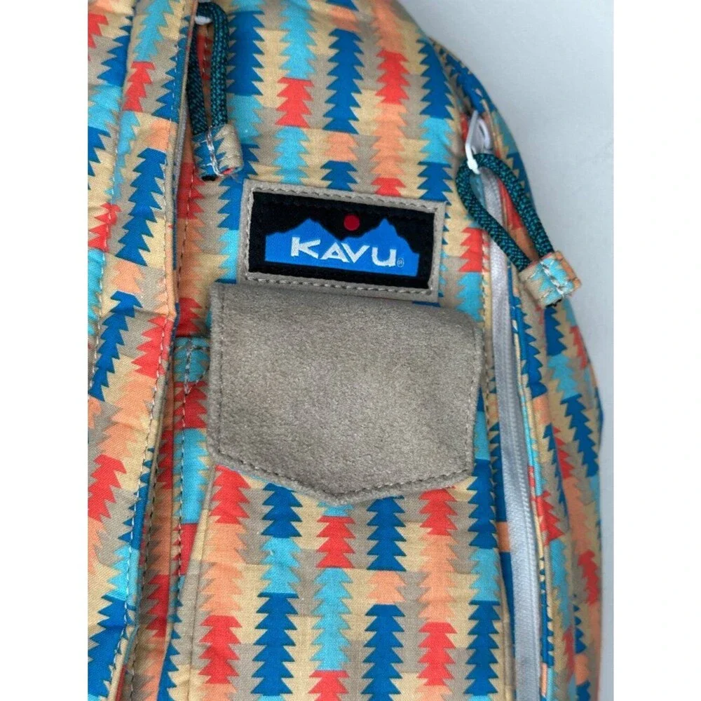 KAVU Rope Sling Bag Crossbody Shoulder Backpack Multicolor Chevron Pattern